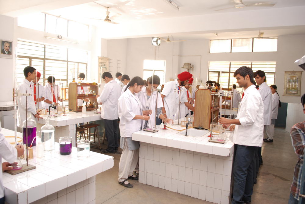 CHEMISTRY_LAB